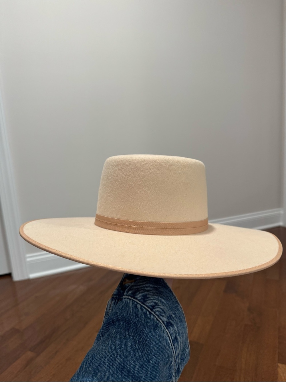 NEW UNWORN Lack Of Color Wide Brim Cream Felt Hat - Picture 7 of 8